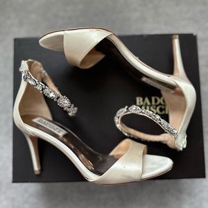COPY - Badgley Misckha, size 6.5, ivory color, heeled sandals.